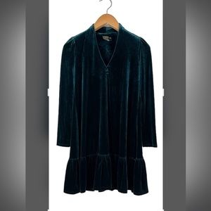 Taylor Women Long Sleeve Green Velvet Dress size S
